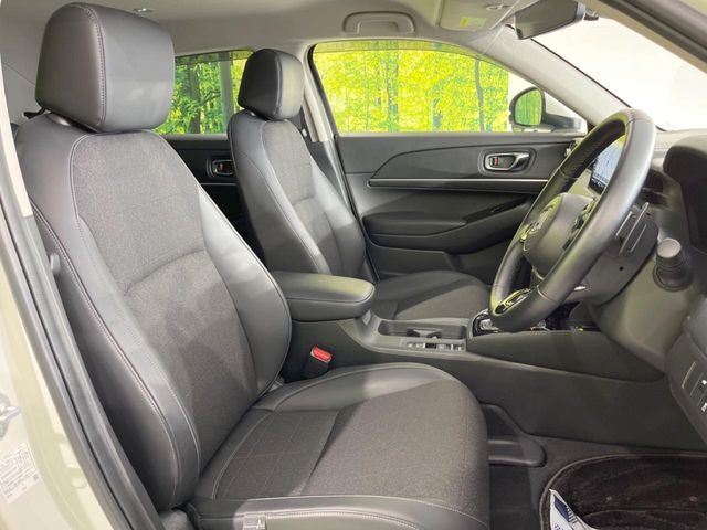 【シートヒーター】寒い日に重宝するシートヒーター！エアコンより早く温まってくれるので寒がりの人も安心ですね♪エアコンの温風は乾燥するから苦手、という方にもをおすすめです。