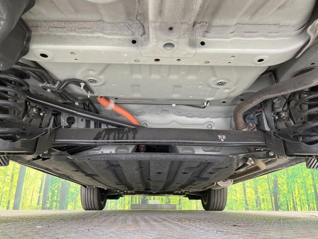 下回りがきれいなうちに、防錆加工の施工がオススメ。降雪地域はもちろん、沿岸部にお住いの方や、趣味でマリン・ウィンタースポーツをされる方にご好評いただいております。