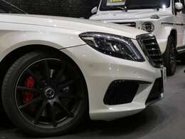 パノラマミックスライディングルーフ・Burmesteサウンド・全席シートヒーター・全席ベンチレーション・F席リラクゼーション機能等豪華装備です！！純正HDDナビ・地デジ・360°カメラ・ETC