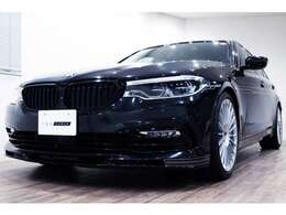 正規ディーラー車　BMW ALPINA　B5リムジン ALLRAD　右ハンドル　ブラックサファイアメタリック/ブラックナッパレザー