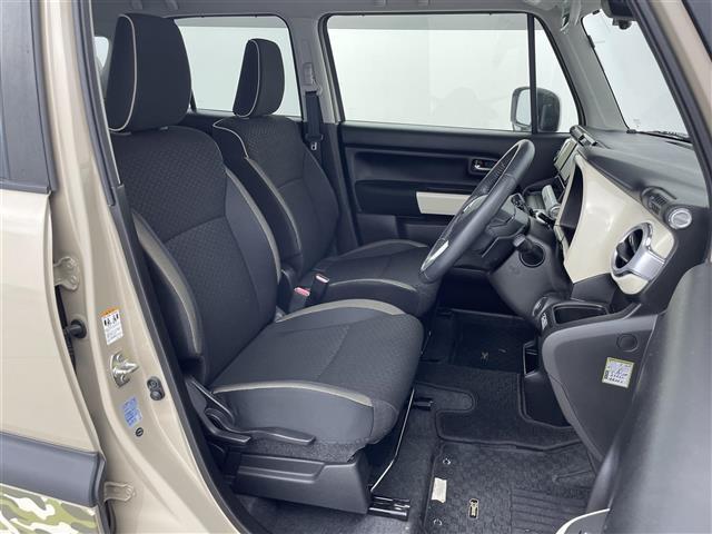 【5人乗り】ゆったりとした座り心地と、車内を広々と使える快適性に長けているので、快適な時間をお過ごしいただけます！