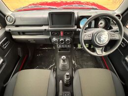 グループ総在庫数約30，000台！！全国の系列店からメーカー・車種問わずご紹介出来るので、あなたにピッタリのお車が見つかるはずです♪まずはお問い合わせ下さい☆