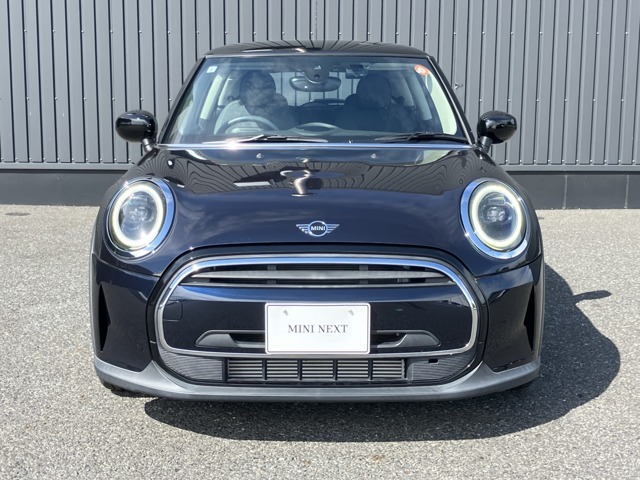 【MINI NEXT保証】■2年間走行距離無制限保証※1■基本100項目の納車前点検実施■365日24時間エマージェンシー・サービス■あらかじめ決めた据置価格を設定し利用できるMINIバリューローン