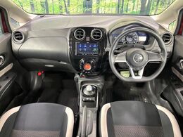 レンタアップ　弊社では、全車『修復歴なし』のお車のみ取り扱っております。専任バイヤーによる厳選した仕入れの後、入庫後の車両チェックを行い、ネクステージが認定した高品質な中古車をご提供しております。