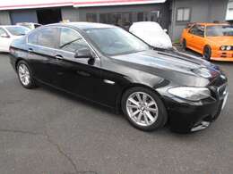 自社工場完備。お車購入後のメンテナンスも承っております☆アフターも当店にお任せ！！