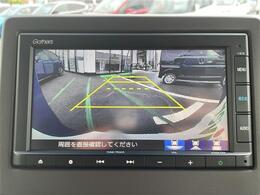 【ナビゲーション】目的地までしっかり案内してくれる使いやすいナビ。Bluetooth接続すればお持ちのスマホやMP3プレイヤーの音楽が再生可能になります