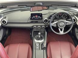 【インパネ全体】全方位で視界が広く、高い目線で運転もしやすいです！