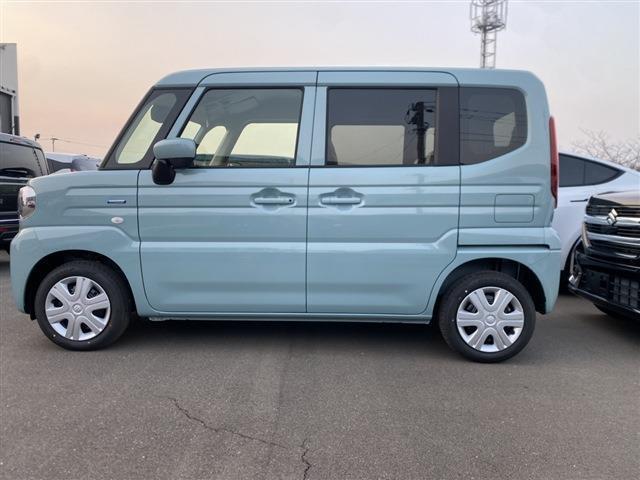 これからお車を購入し長くカーライフを楽しんで頂きたいと思い、当社スタッフは、そんな様々なお客様と安心して、楽しめるカーライフを一緒に考えてご提案させて頂いております。