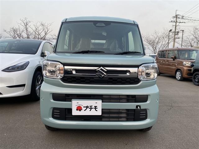 私たちは販売だけのお店では ありません。ご購入後のメンテナンスや車検、もしもの事故の際の対応など、お客様を末永くサポートさせていただくために『近隣のお客様限定』でお車をご案内させていただいております。
