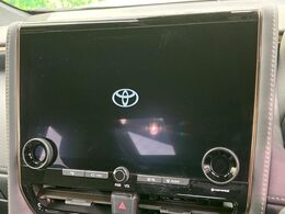 【14インチディスプレイオーディオ】画面内にオーディオ操作はもちろん、空調の調整機能なども盛り込んだ多機能なディスプレイオーディオです！スマートフォン連携はもちろん、車載ナビもお使いいただけます♪