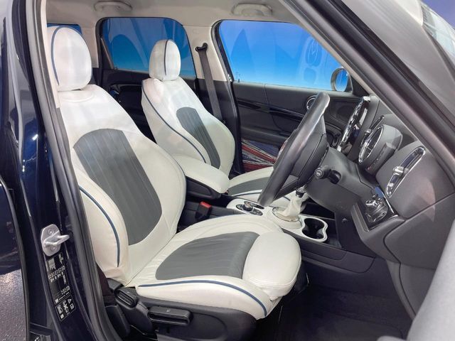 ●シートの使用感：破れ・へたりも少なく、ご覧の通りきれいな状態を維持しております。また、室内クリーニング・コーティングもご用命いただけます。