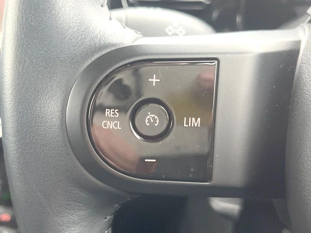 ●オートクルーズコントロール：高速道路や自動車専用道路等にて、定速巡航が可能となる便利な機能です。長距離移動の際でも疲れにくく便利にお使いいただけます♪
