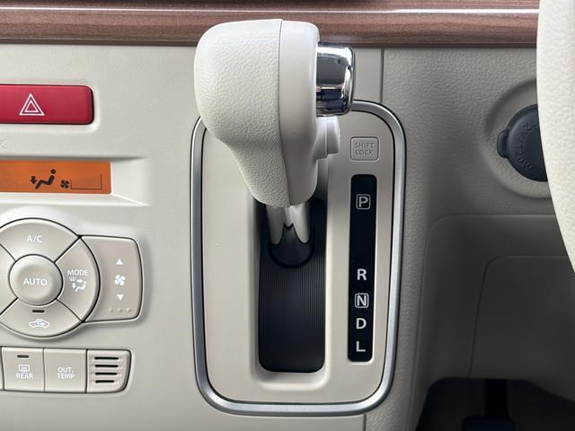 営業時間10時～18：30時。　　毎週火曜日　と　第2第3水曜日は定休をいただいております。