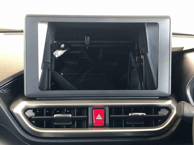 当車両はオーディオレスです。多彩なナビゲーション・オーディオをご用意しております。詳しくは当店スタッフにお問い合わせください。