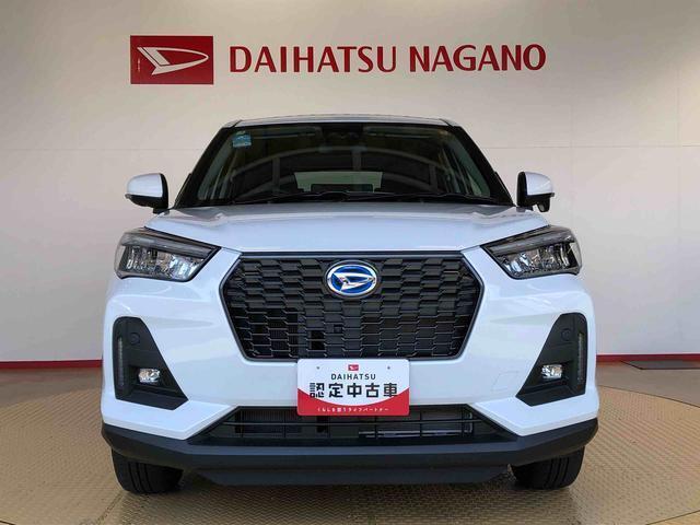 長野ダイハツ販売は車両に詳しくない方でも気軽に立ち寄れるお店作りを目指しています。高年式・低走行のお車がいっぱいです！是非一度遊びに来てください♪