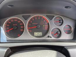 ◆走行距離◆当店の車両はメーター改ざん車両、メーター交換車両は取り扱っておりませんのでご安心してお車を選んでいただけます♪