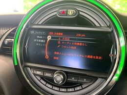 ●Bluetooth：お手持ちのスマートフォンなどと接続し、ハンズフリー通話や臨場感溢れるミュージック再生をお楽しみいただけます。無線接続ですので煩わしさもありません♪