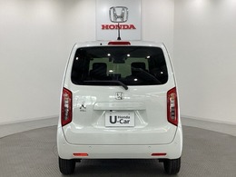 【Honda認定中古車 U-Select】　は3つの安心をお約束します。　1　Hondaのプロが整備した安心。 2　第三者機関がチェックした安心。　3　購入後もHondaが保証する安心。