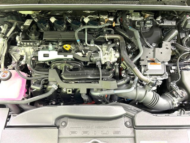 親切・丁寧な専門メカニックスタッフが応対！・車検・点検整備・事故等の修理などアフターサービスも安心。お車のカスタマイズもネクステージのサービススタッフまでご相談ください！