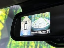 【アラウンドビューモニター】専用のカメラにより、上から見下ろしたような視点で360度クルマの周囲を確認することができます☆死角部分も確認しやすく、狭い場所での切り返しや駐車もスムーズに行えます。
