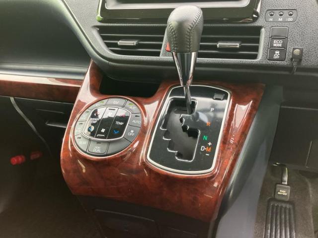お車に合わせて無料保証以外にも、保証範囲、期間、距離を拡充させた有料保証もご用意しております！中古車の購入が初めてで不安・・・というお客様もご安心ください！