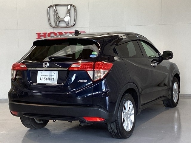 【Honda認定中古車 U-Select】　は3つの安心をお約束します。　1　Hondaのプロが整備した安心。 2　第三者機関がチェックした安心。　3　購入後もHondaが保証する安心。