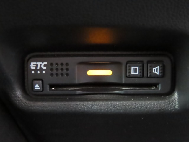 便利なETC車載器も装備済み！高速道路の料金所もスムーズに通過できます♪
