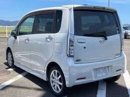 【展示場所】現在、カーセブン国府店にて、展示販売中です。現車確認をご希望のお客様は画面下か画面右側のフリーダイヤルにてお電話ください。