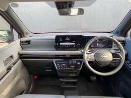 サクラの運転席周りの画像です。興味がわいて来ませんか？ゆっくり、じっくりご覧下さい。