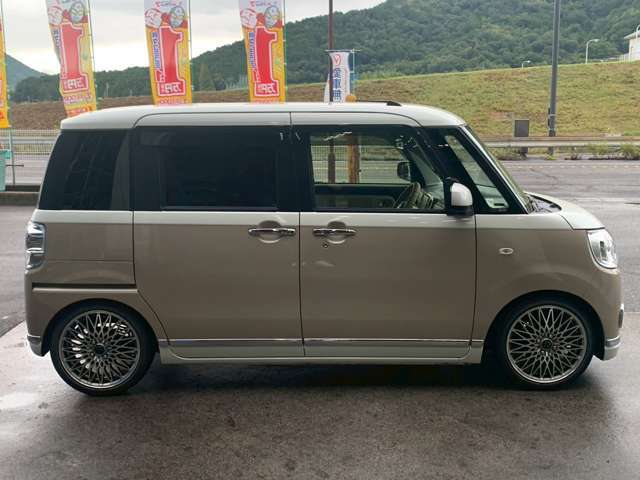 フラット7栗東湖南インターの在庫をご覧頂き誠にありがとうございます！当店は創業20年以上の武田オートサービス（株）が運営しております。気になる点などございましたらお気軽にお問い合わせ下さい！（＾＾）！