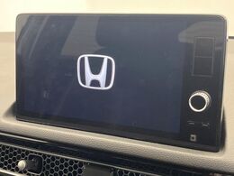 【ホンダコネクトディスプレイ】視認性の高い大画面ディスプレイでナビの使用や、お持ちのスマートフォンと連携したbluetoothでの音楽再生が可能です♪