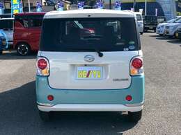 公的機関「（財）日本自動車査定協会」の基準を採用。日本オートオークション協議会「走行距離管理システム」で距離に不正が無いかもチェック済みです。