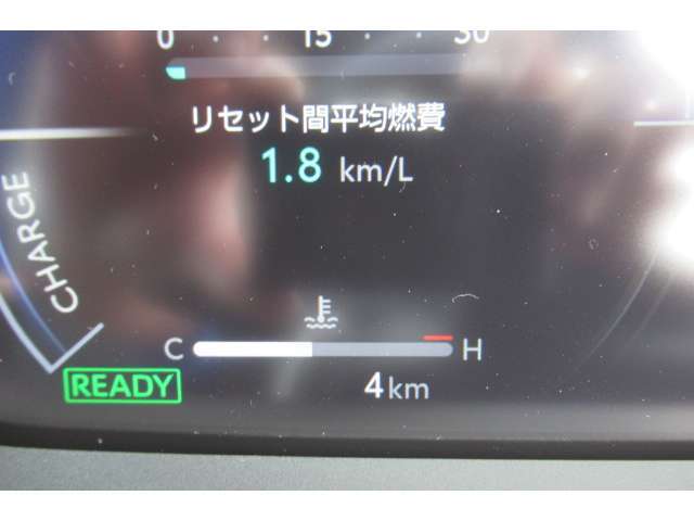 総在庫台数80台強ですので、お客様もじっくりお選び頂けると思います。