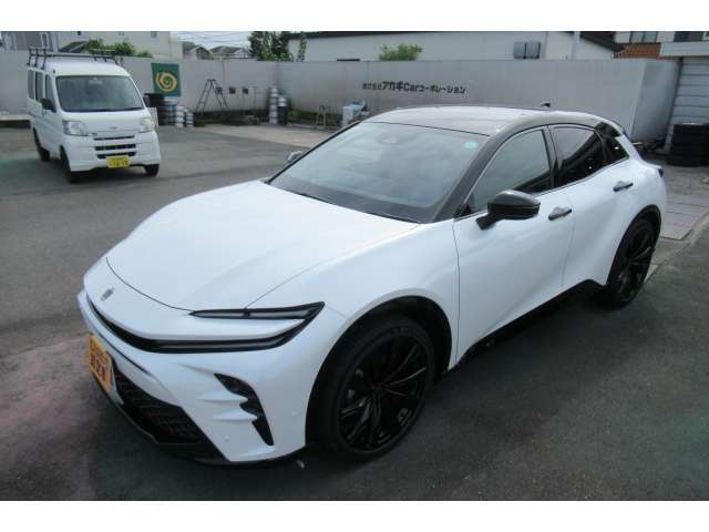また、自社認証整備工場も完備しておりますので、幅広くお客様のカーライフサポートをさせて頂きます。