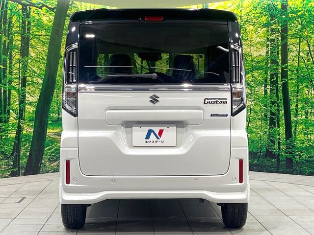 安心の最長10年・走行無制限保証（有償）をご用意。保証内容も充実はもちろん、無料点検＆オイル交換や、年中無休の全国・24時間ロードサービスも付帯されておりますのでご安心下さい。