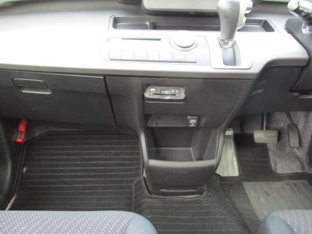 当店オススメ車！お電話でのお問い合せはフリーダイヤル0078-6002-417606までお気軽にどうぞ！
