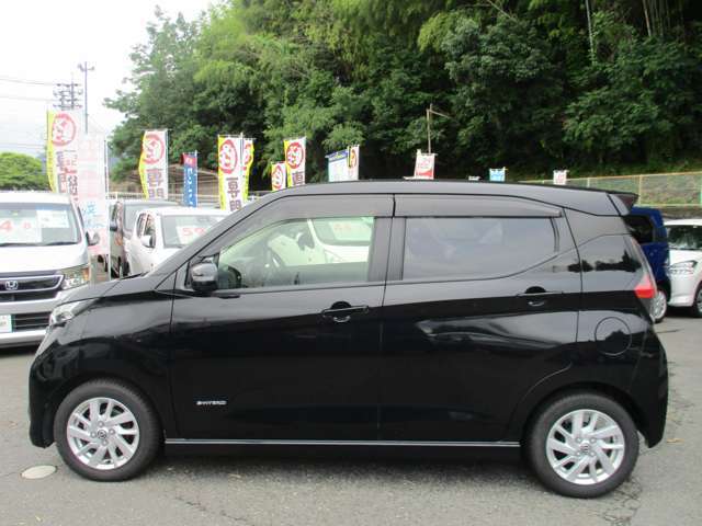 軽自動車はとっても経済的です！価格よし、燃費よし、維持費よし！高速道路の料金だって安い！さらにJOYでは地域一番価格を目指し、「このクルマがこのお値段！？」という感動の声頂けるよう努力いたします。