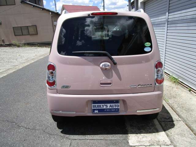 また、当店の車両は全て先着順にてご提供しています兼ね合いで突然売約済みとなってしまう事もございます。ご検討中のお客様はお早目のご来店をお願いいたします。