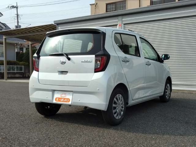 ローンでのご購入も可能です！Kーばっか！では最長120回までご用意しておりますので、月々の負担を少なくお車をご購入いただけます。詳しくはスタッフまでお問合せ下さいませ。