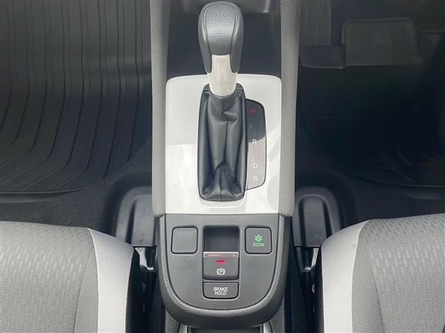 店舗にて現車の確認もいただけますので、お電話で在庫のご確認の上是非ご来店くださいませ！！！