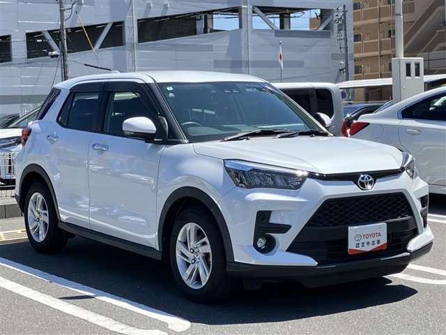 荷物をたっぷり載せて広々ドライビング♪夏でも冬でも、アウトドアやショッピングを思い切り楽しみましょう！