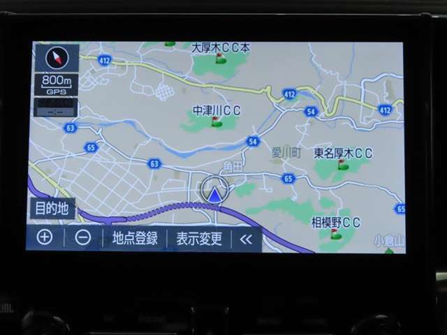 トヨタ純正ナビ装備！地図描写は文字も道もクリアで見やすく、滑らかに表示します。これさえあればもう道に迷わないですみますね♪フルセグで地上波デジタル放送TVもバッチリ綺麗に見れちゃいます♪