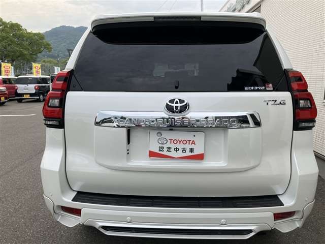 納車前には定期点検を行います。