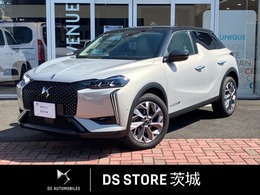 DSオートモビル DS3 エスプリ ド ヴォヤージュ ブルーHDi ディーゼルターボ エスプリドヴォヤージュ限定車　専用ホワイ