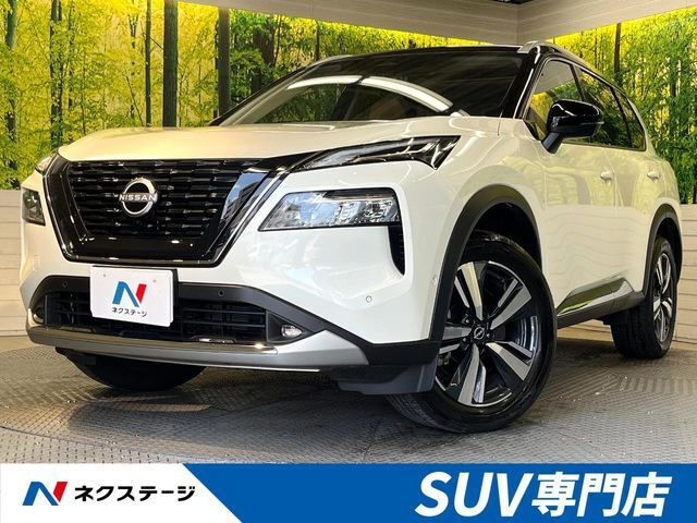 パノラミックガラスルーフ　4WD　ターボ　純正12.3型ナビ