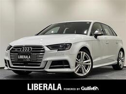 アウディ S3スポーツバック 2.0 4WD アシスタンスP マトリクスLED 赤キャリパー