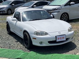 マツダ ロードスター 1.8 RS-II RAYS15インチアルミ