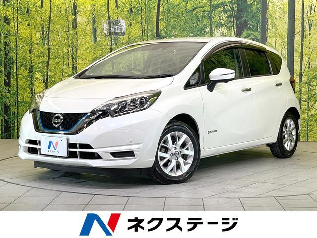 SDナビ　全周囲カメラ　衝突被害軽減システム　禁煙車　ドラレコ