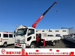 いすゞ フォワード 4段ユニック　ラジコン付き　積載2.7t 