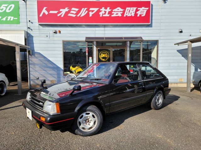 稀少のファミリア　XG　5速MT入庫しました！！